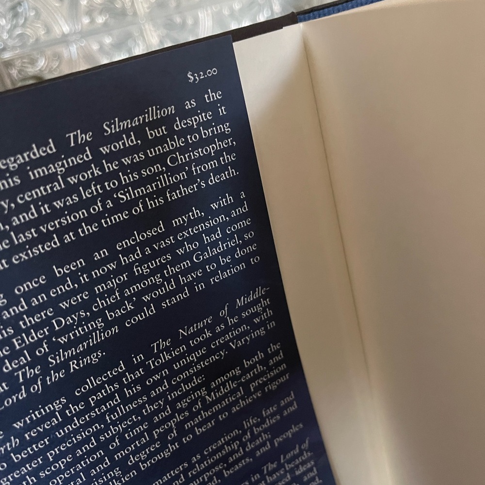 Book‎ NEW - Picture 3 of 4